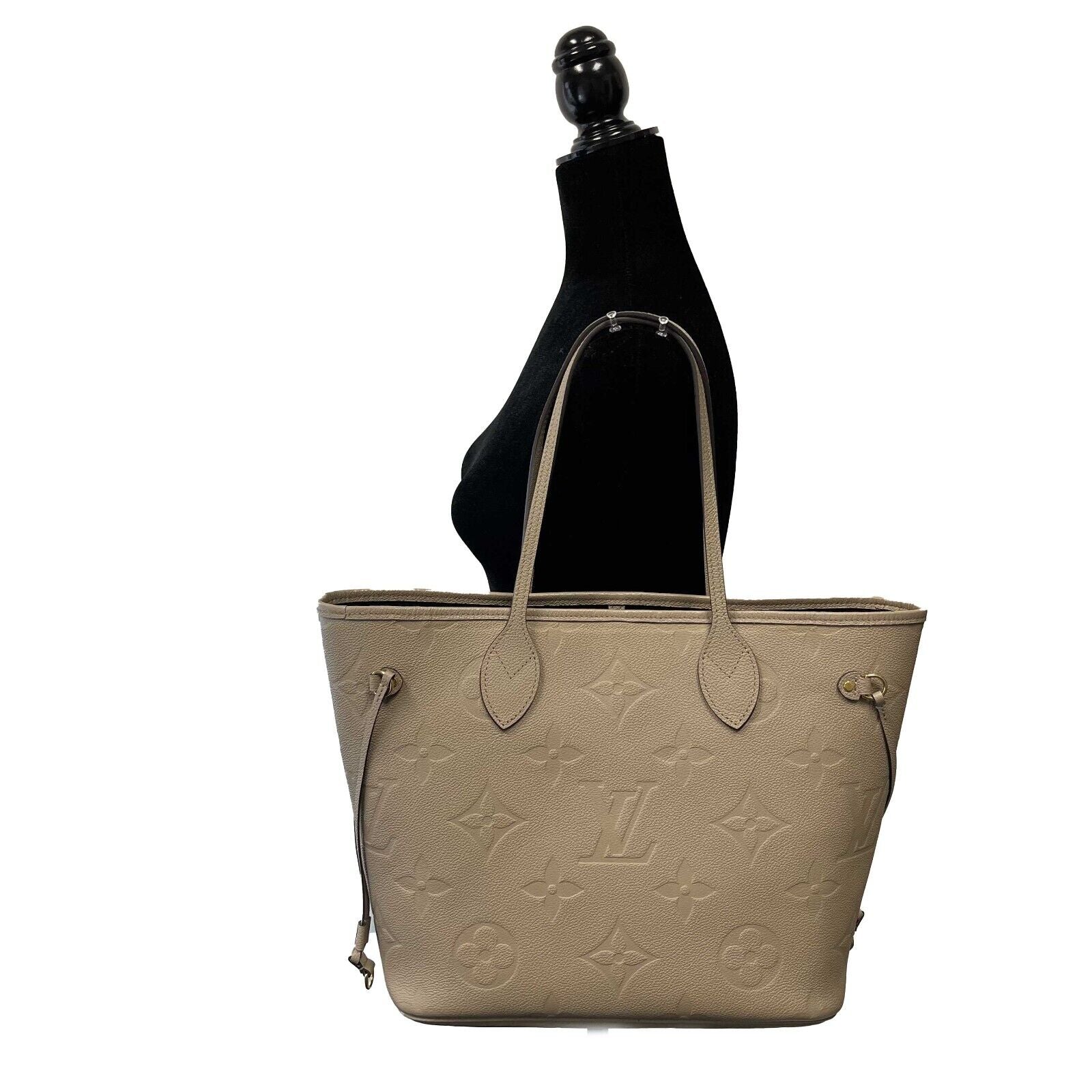 Louis Vuitton - Neverfull MM Embossed Leather Turtledove/Taupe Tote w/ -  BougieHabit
