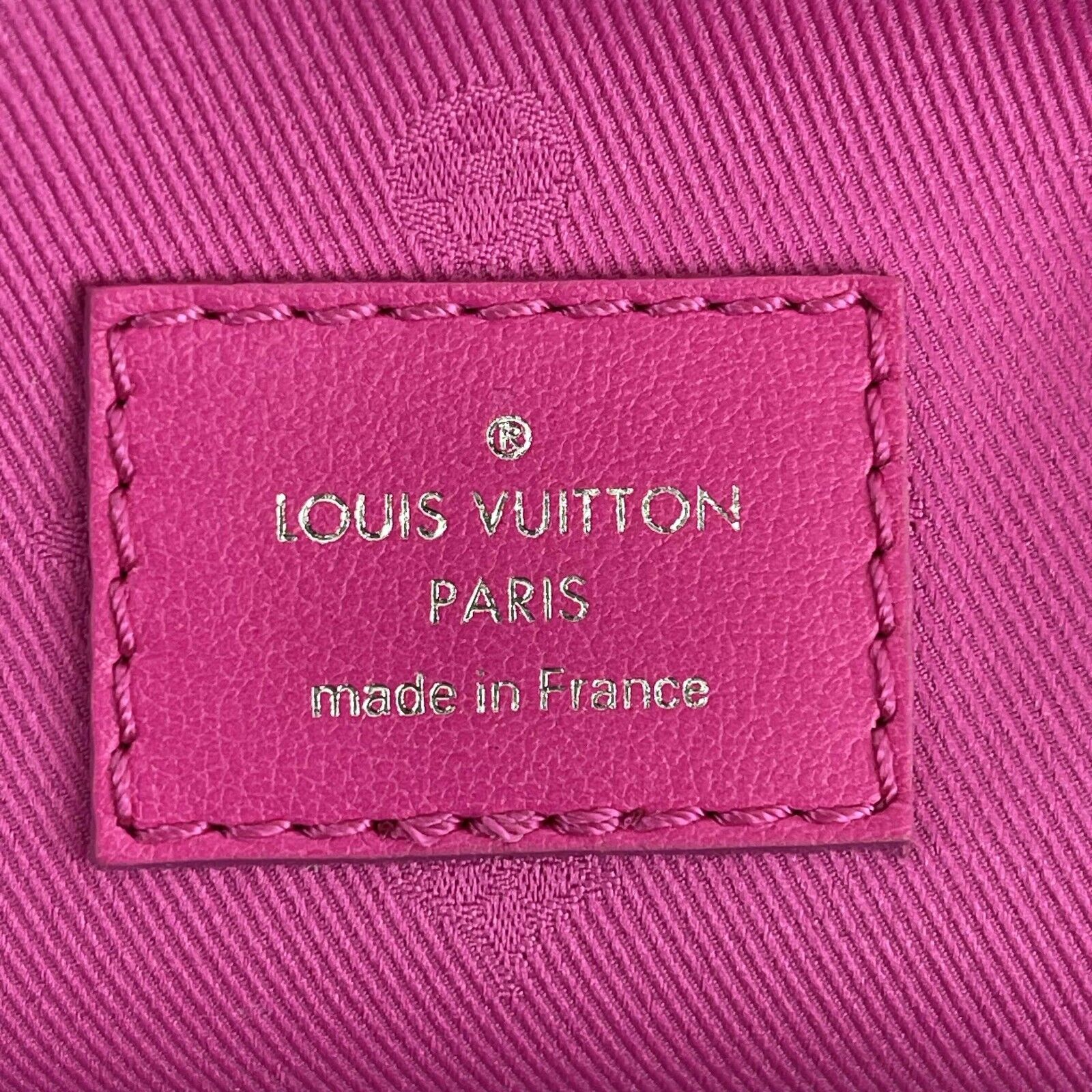 Louis Vuitton Over The Moon Loop Bubblegram Pink Chain Crossbody