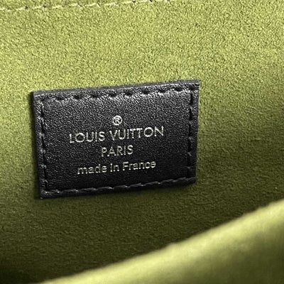 Louis Vuitton Excellent Monogram Infrarouge Pochette Metis Black/Red Crossbody