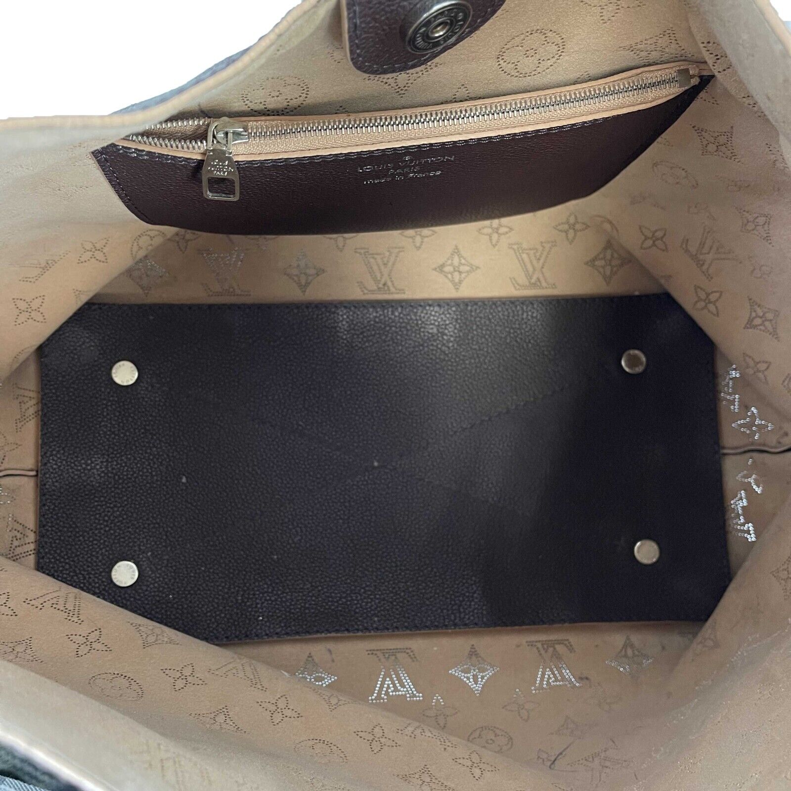 Louis Vuitton - Carmel Hobo Mahina Leather Brown Monogram Shoulder Bag w/  Charm