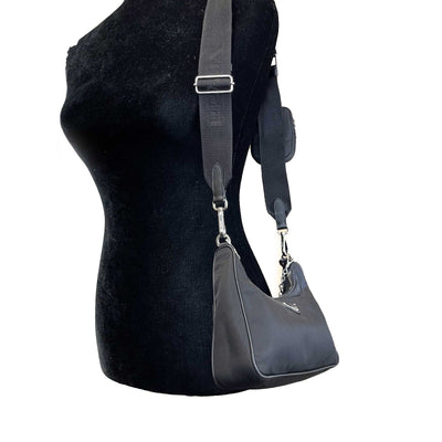 Prada Re-Edition 2005 Shoulder Bag Tessuto Small Black