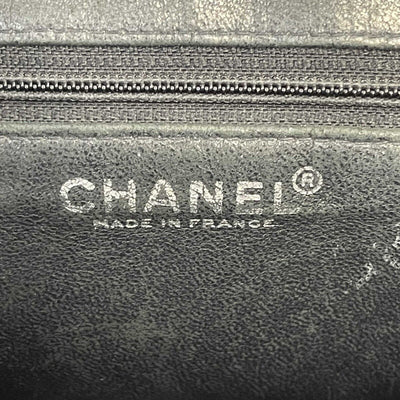 CHANEL - CC Medallion Black Diamond Quilted Caviar Leather Tote / Shoulder Bag