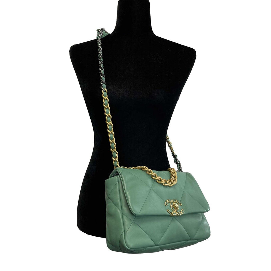 Chanel 19 Green Flap Bag Medium CC Shoulder Crossbody Bag