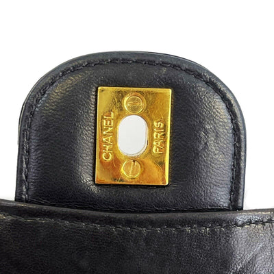 Chanel - Black Vintage CC Turnlock - Patent Quilted Flap - Gold Hardware Handbag