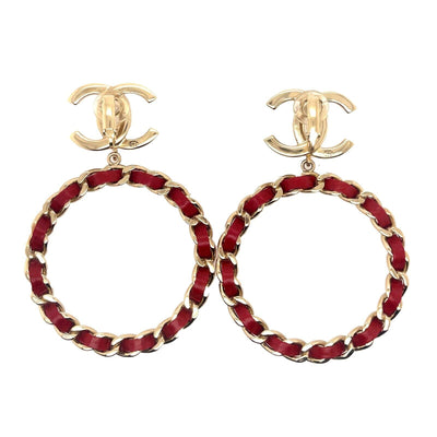 CHANEL - 19K CC Chain Hoop Clip-On - Champagne Gold Quilted Red Earrings