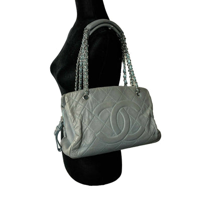 CHANEL - Seafoam / Silver CC Caviar Medium Leather Shopping Tote / Shoulder Bag