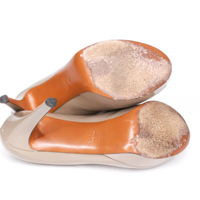 Gucci Fango Stiletto Heels Taupe Patent Leather Peep Toe Pump - 37 US 7