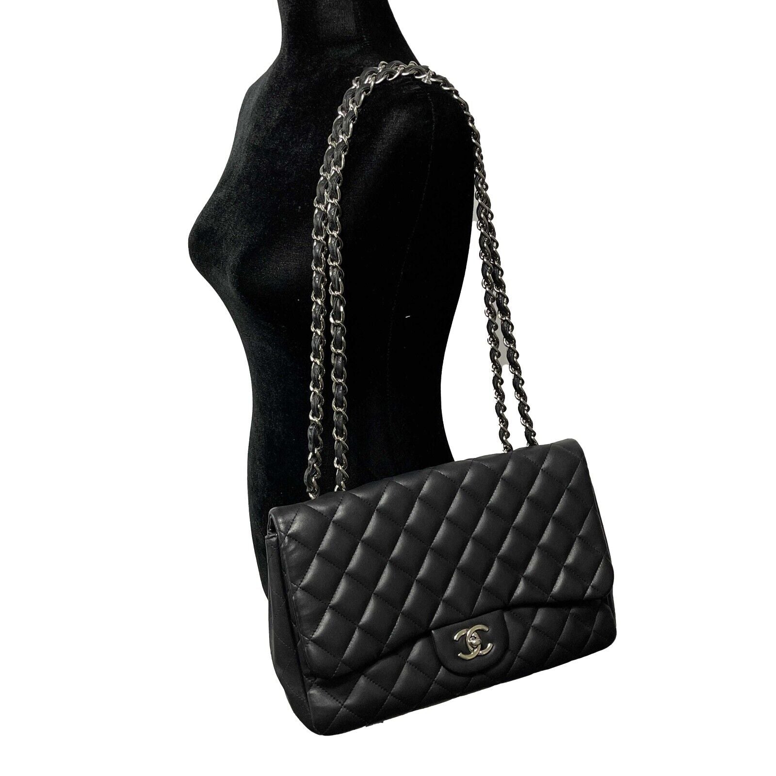 2017 Chanel Jumbo Black Shoulder Bag For Sale at 1stDibs