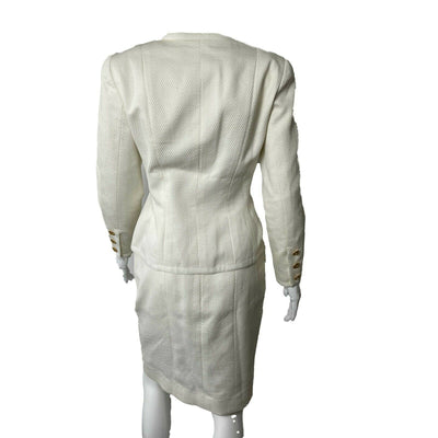CHANEL- Vintage White CC Suit Jacket and Skirt Set - Size 38 - US 6 - 80s 90s