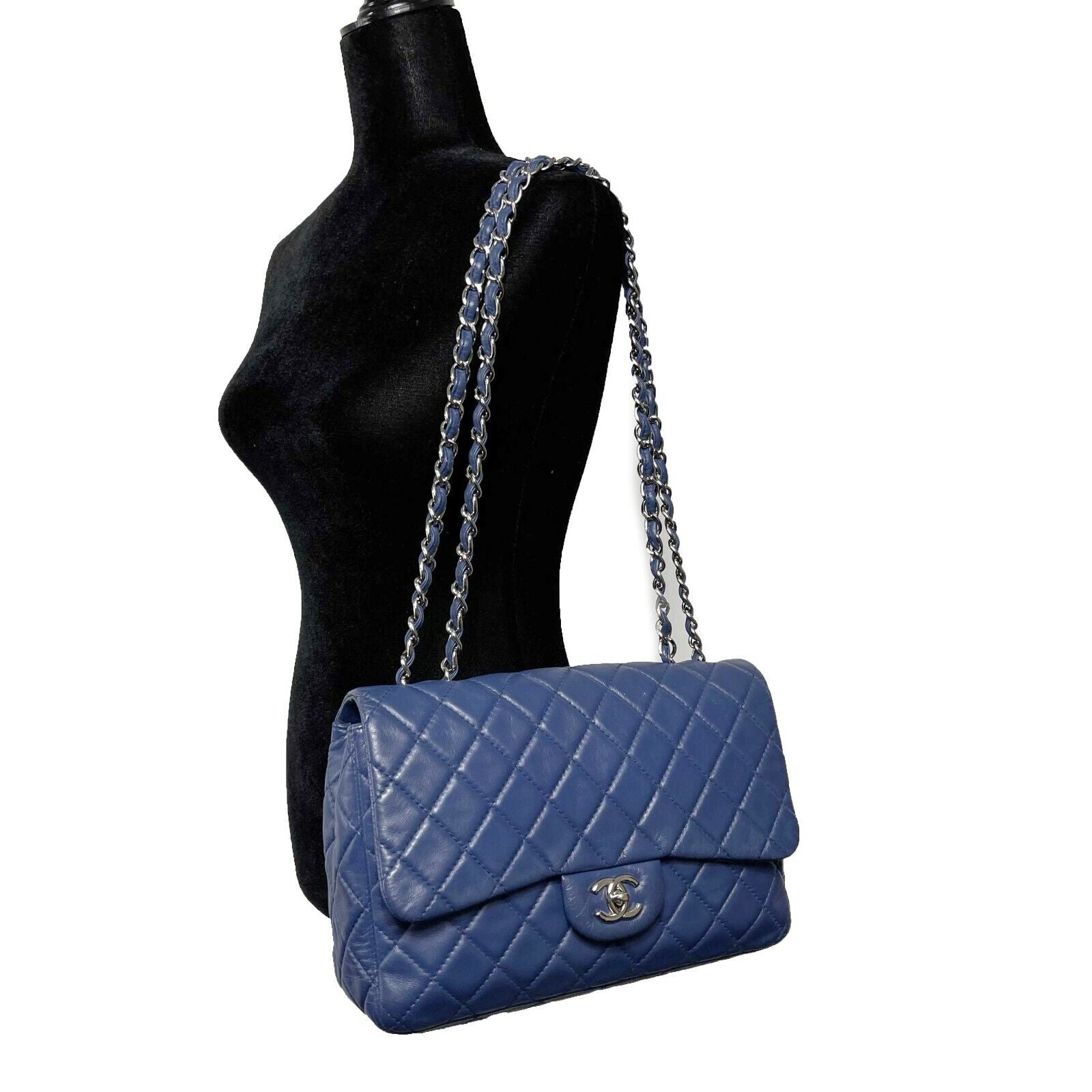 Chanel Navy Blue Quilted Patent Leather Maxi Single Flap Bag with, Lot  #58232