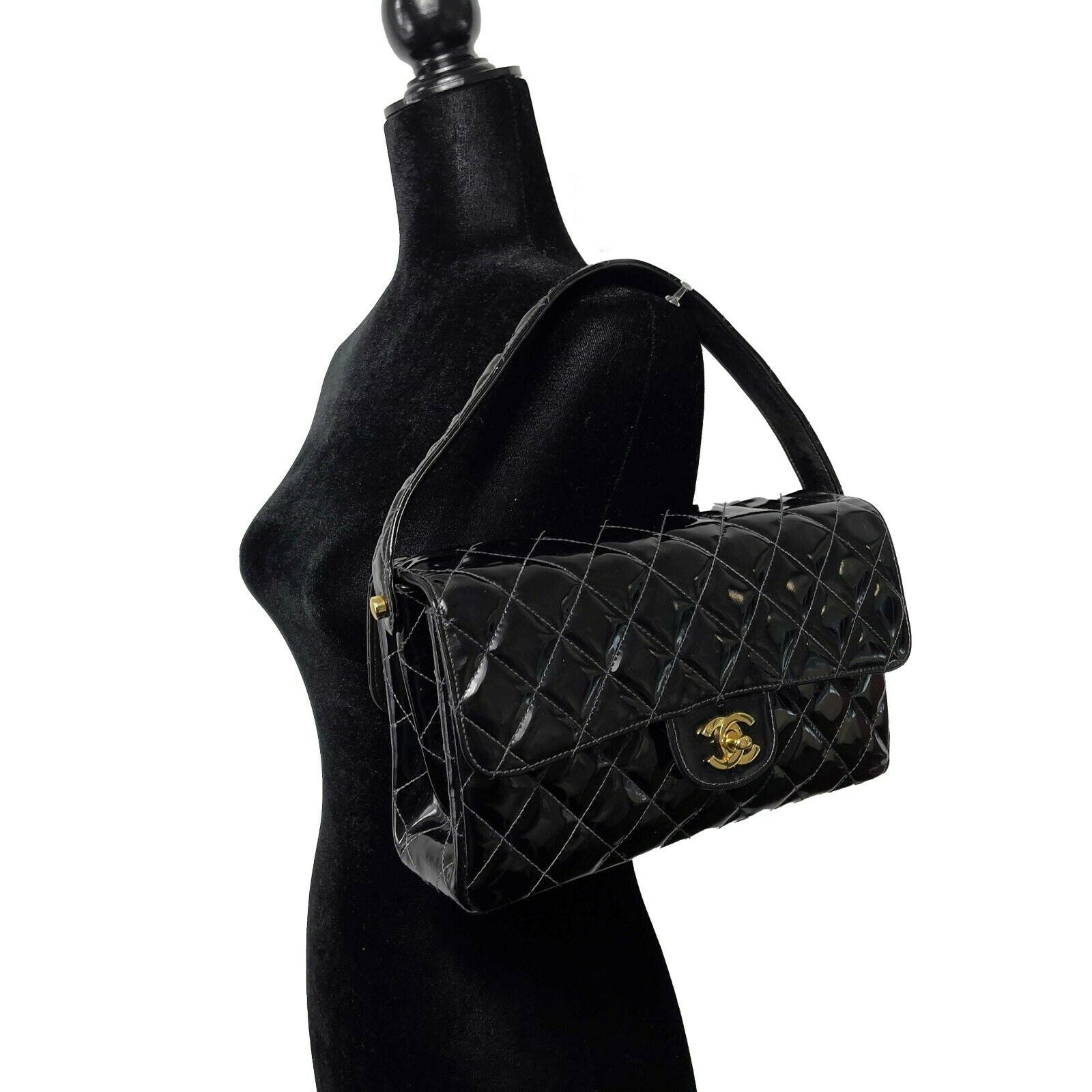 chanel vintage top handle bag women